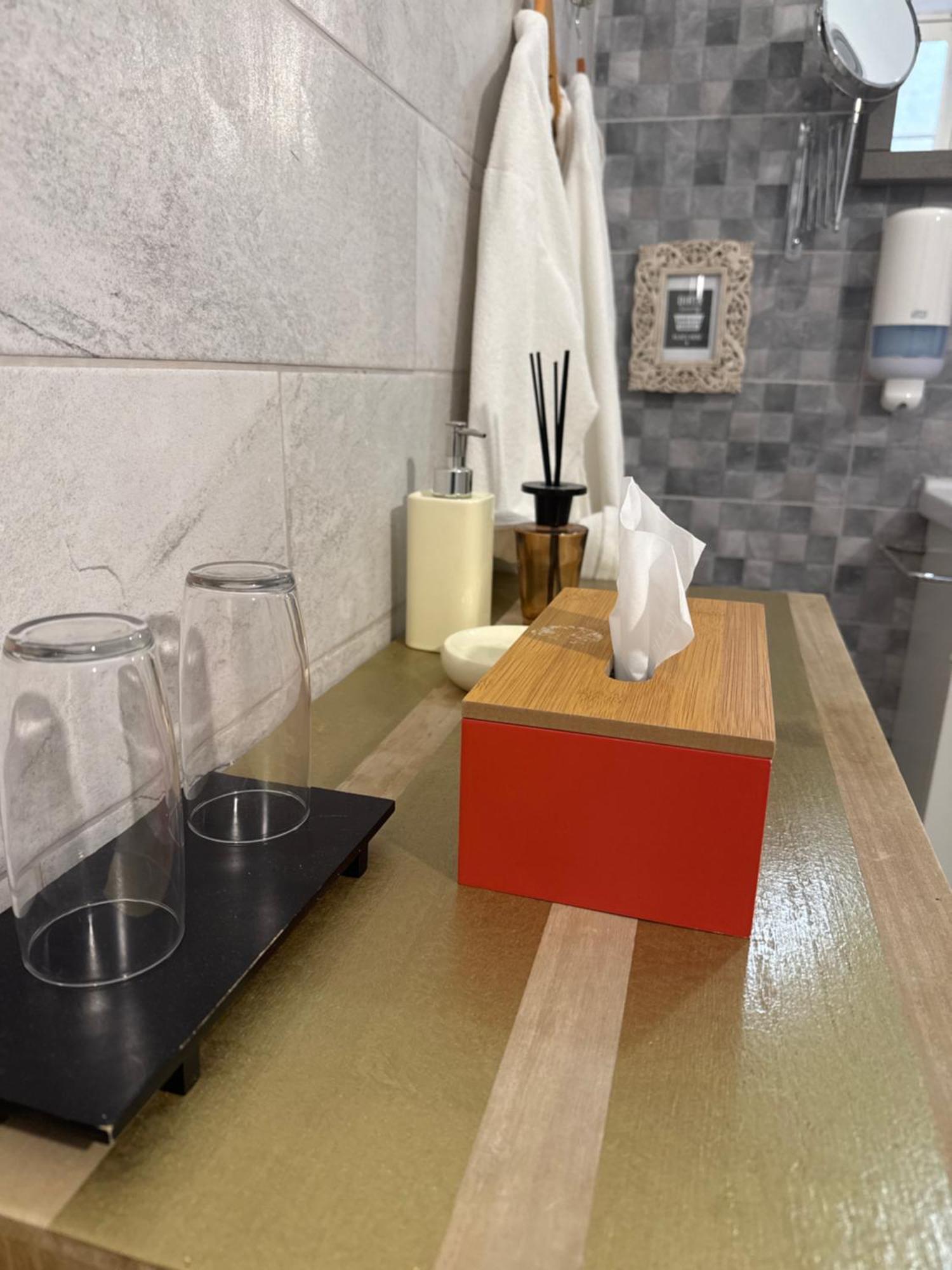 شقة Bebirgu Palazzino Luxury 2 Jacuzzi To Share المظهر الخارجي الصورة